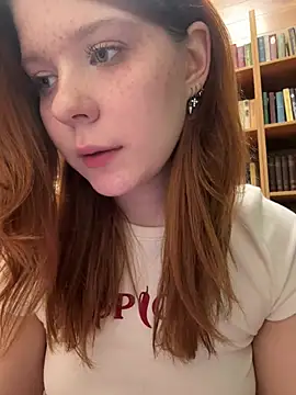 Freaky__Nikki - flash my naked nipples + spit on them