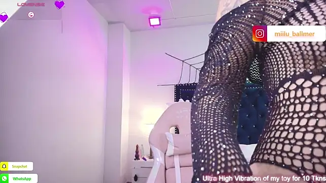 Milu_ballmer - show pussy 😋