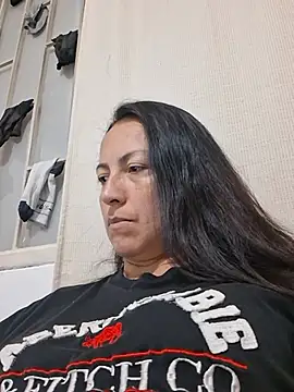 Lauryn_Jones - SHOW MY ASS