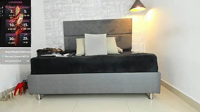 Missnatash - Show ass