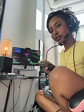 Your_Paris - LUSH ON CLIT 4 MINS UNDER SHORT