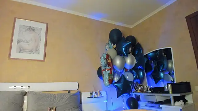 Diamond_D_ - dildo inside