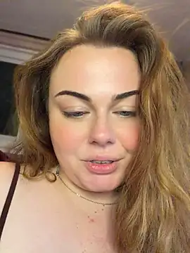 DaniDiva - Suck dildo