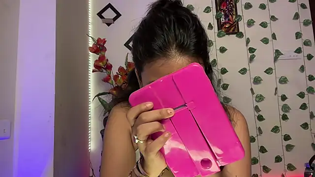 Naira_fit - Bikni shower dance 💃