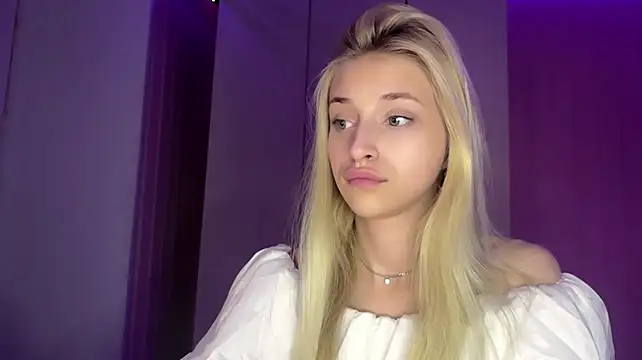 FiveFootBlonde