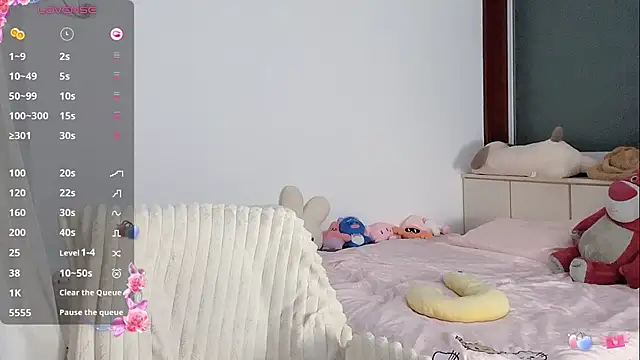 _flipped_ - show boobs露胸