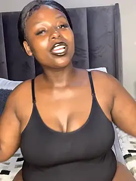 SexiestChocolate - BORED AND HORNY MAKE THIS PUSSY DRIP🍑💦