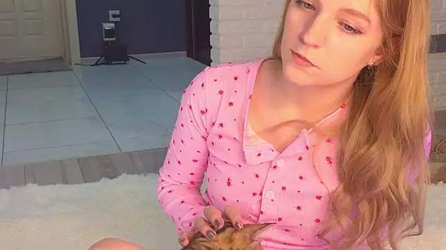 Baeyoda - eye contact close up