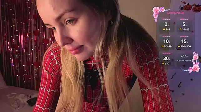 Lora_Rosee - tease ass 🥵💦