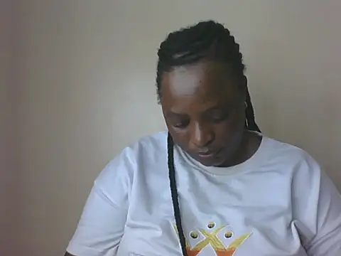 Aminatta_1 - shake big ass