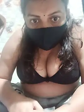 Akshita01 - I wanna buy a iphone
