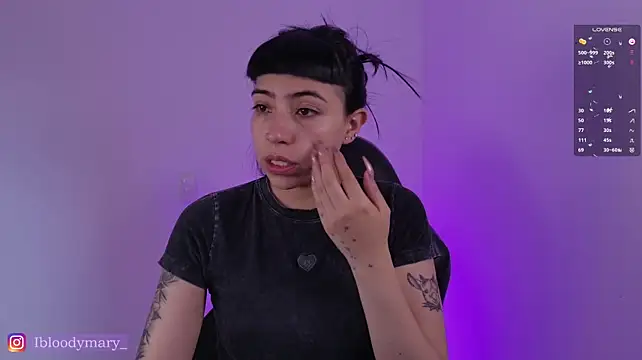 Saraa_Desiree - suck dildo