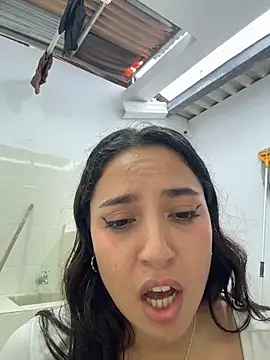 MeggyMae_ - slaps on your tits