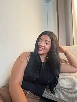 EmmaBlossom - shower show