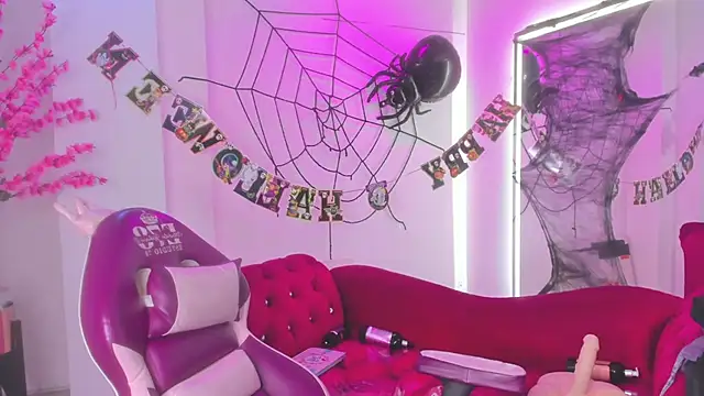 Gabriela_milani - suck the dildo 😈