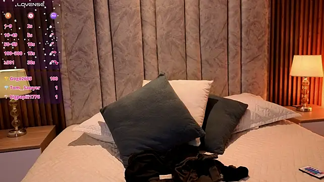 Fiorella_Rose_ - Flash ass🍑🥰