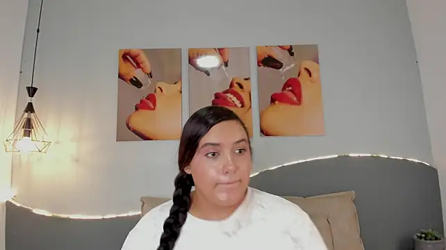 Laila_linpcor - 🍑Ass spread + Tease hole🍑