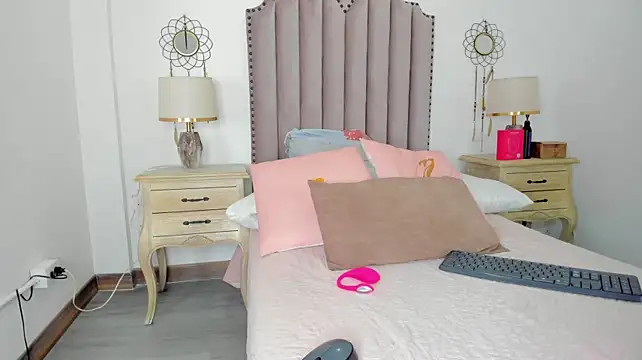 Luisa_brawn - RIDE DILDO