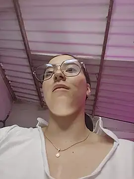 Sofii_martinez - Show pussy