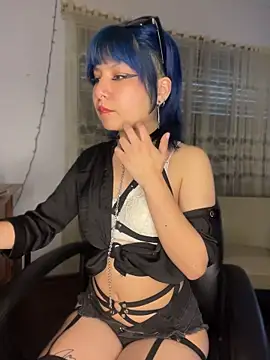 Onlyjadex - Striptease fulll naked + Blowjob Dildo
