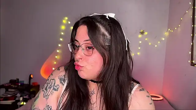 Mizztikaa - Destroy my asshole & make me cum💦😈🥵