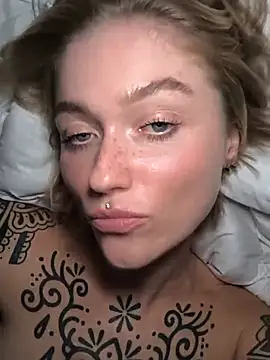 Goldi159 - Tip 45 for two hot videos 🔥