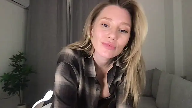 Stella_muse - ride pillow show