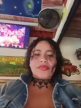 Yaya_paid - Fingers in pussy + Lush control x3 min