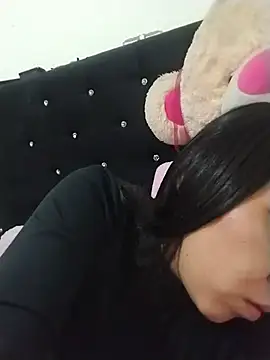 Juliet_Nasty - 3 Fingers in my ass