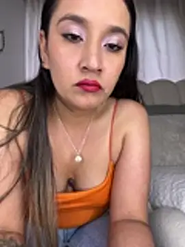 ChloeSaint_ - Zoom tits