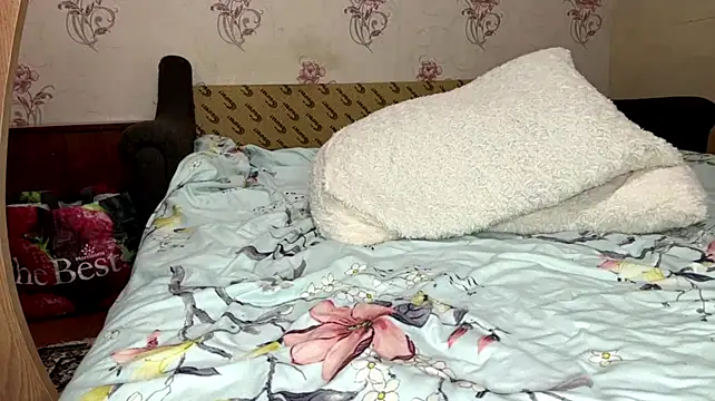 MargyClingingsmith - 💓Finger in pussy for u :3 x2 💓