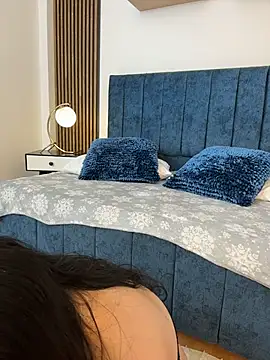 KallyMyller1 - 👆2 finger in my pussy