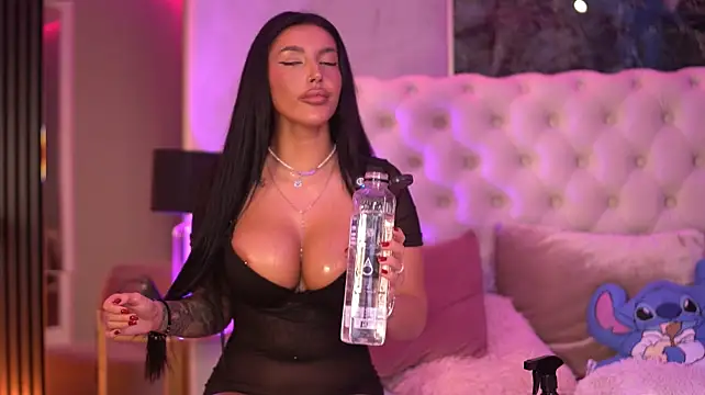 AishaaDevoe - The tease is on - OIL SHOW