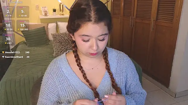 Attenea_cutte - look my boobs close up