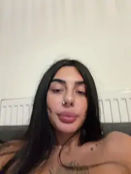 Skinnytokyo_ - put vibrator inside pussy 🍆💦
