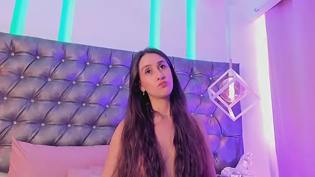 Catalina-Thompson - 10 spanking🥴