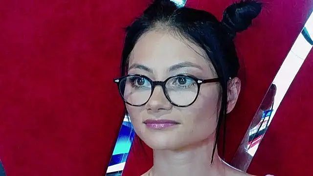 MayaLeey - Last tipper gets 5 min of lush control