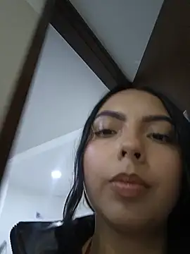 JENNIFER__03 - Squirt full nake in Office 🤤🫦