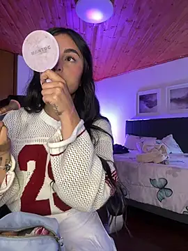 Mavi_pink - My friend spank my ass🍑🤫