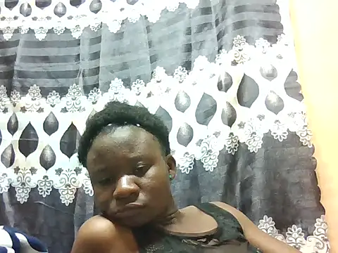 ToxicDoll01 - hii guiz plz help me to pay school fees