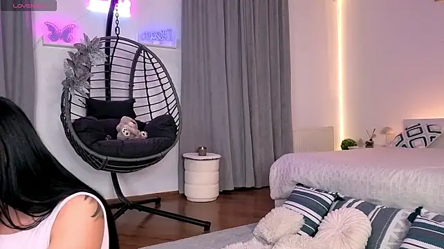 Melissande - Naked + Oil boobs 🥵🍒