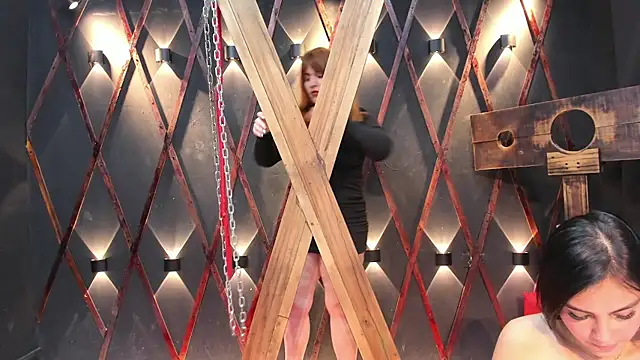 BDSMVantablack_2 - WAX + BELT