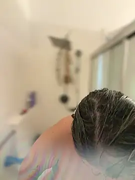 Alix_Valentine - Shower show🚿💦🍑