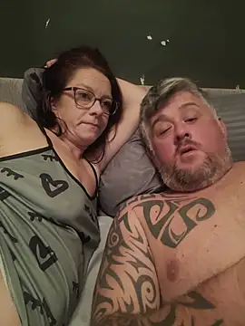 TwiceAsNice224x - Lou to lick tommys ass