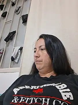 Lauryn_Jones - SHOW MY ASS