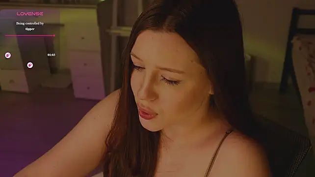AlisiaAmar - Fuck pussy and suck dildo same time