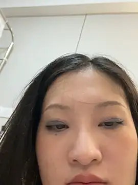 Mimiss02 - 买大黑牛麦克风和爸爸玩