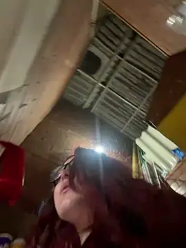 Arlette7 - Rub tube in pussy in public