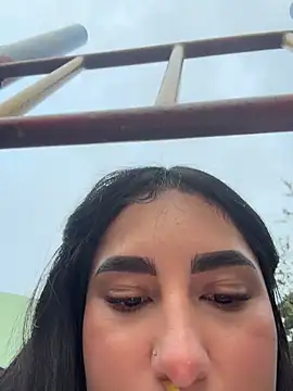 Mavi_pink - My friend spank my ass🍑🤫