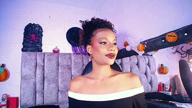 Catiusca_dl - DOMI IN THE ASS😈🕹🍑